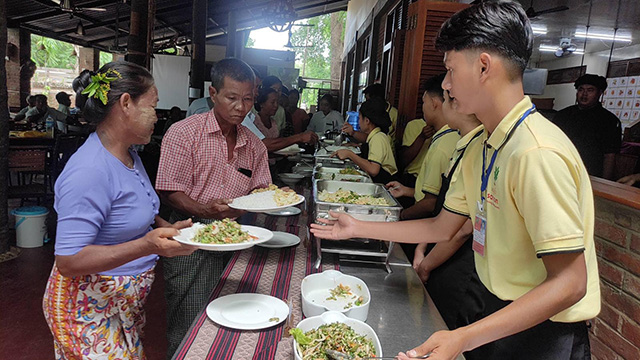 Sanon hosted the UNDP support forum